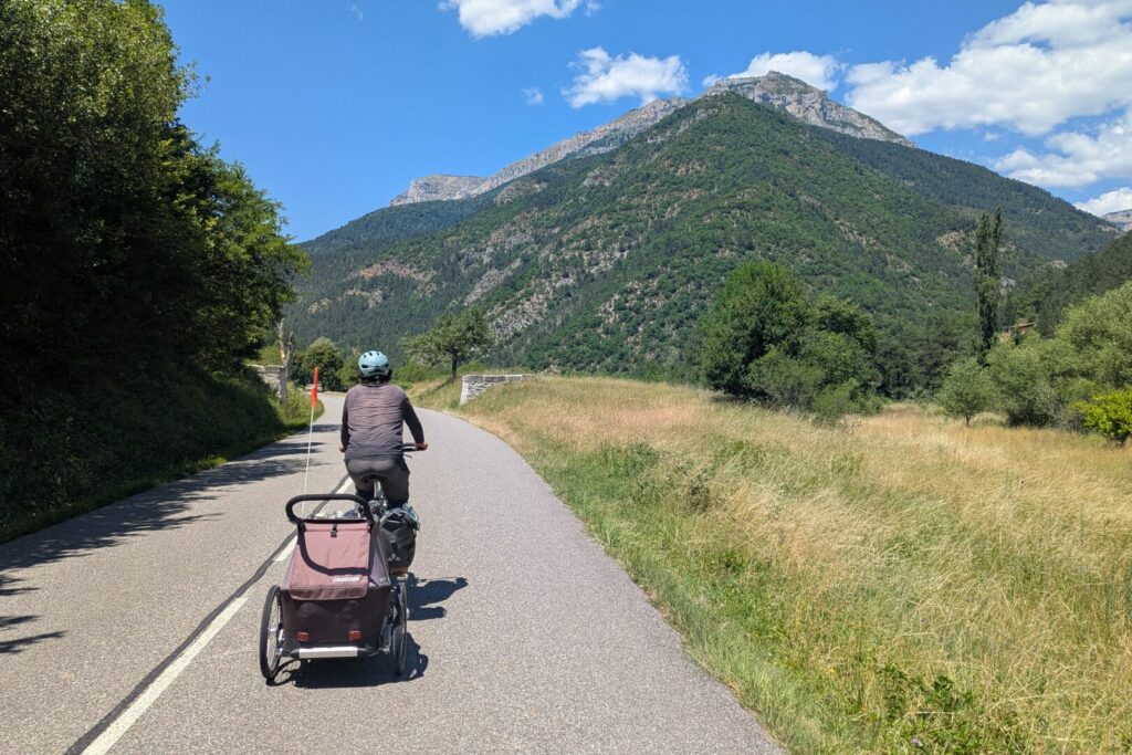 Paysage de la Drôme à vélo