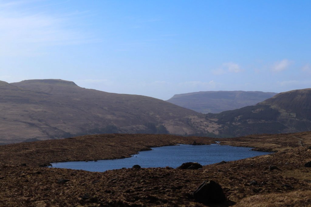 Loch an Fhir-Bhallaich dans les Cuillin Hills