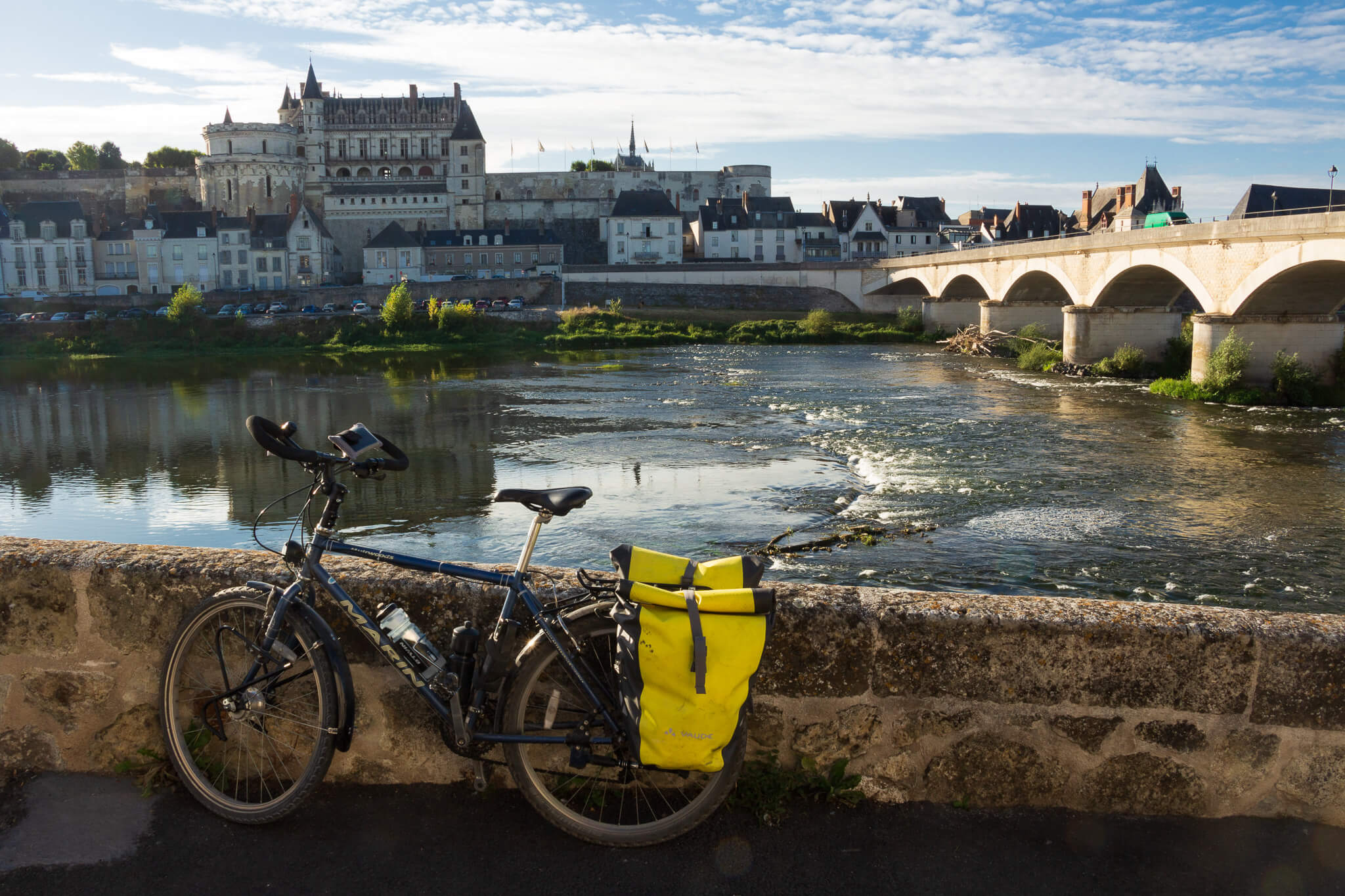 Partir en solo découvrir les châteaux de la Loire en vélo : 4 jours d’aventure entre Orléans et Saumur