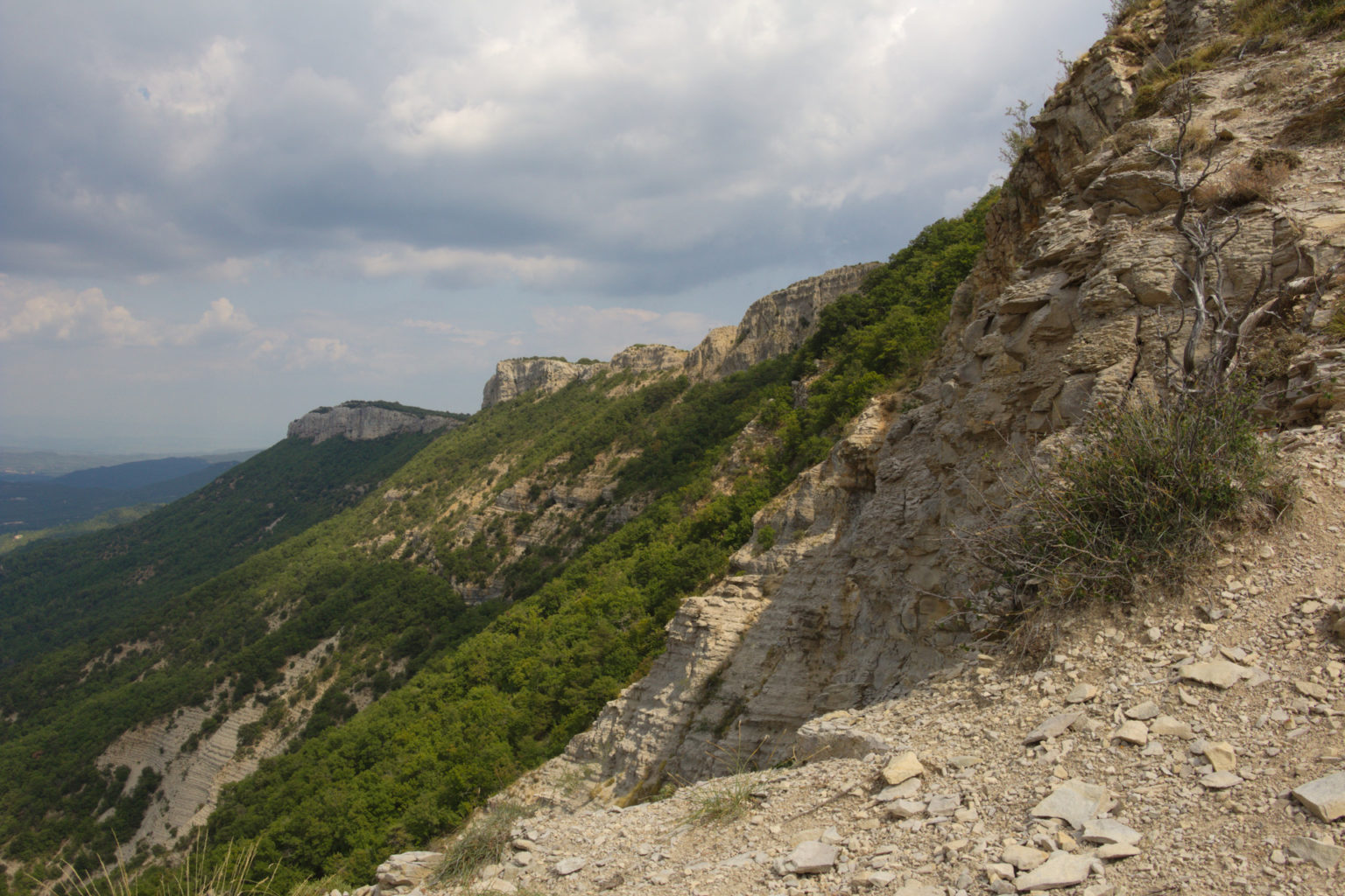 Randonnée en Provence verte : 3 belles idées pour l’été